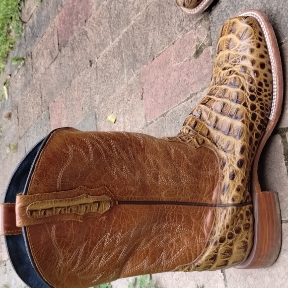 Crocodile Cowboy Boots Handmade in Mexico - Picture 5 of 11